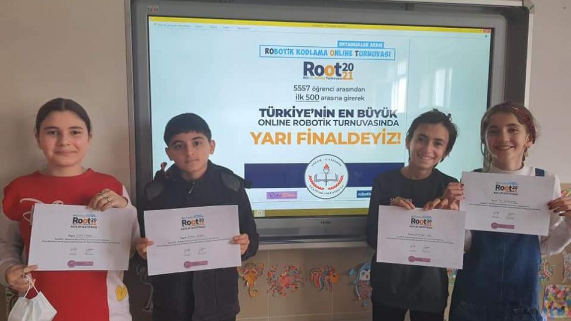 Türkiye'nin En Büyük Online Robotik Kodlama Turnuvası ROOT 2021'de Yarı Finaldeyiz